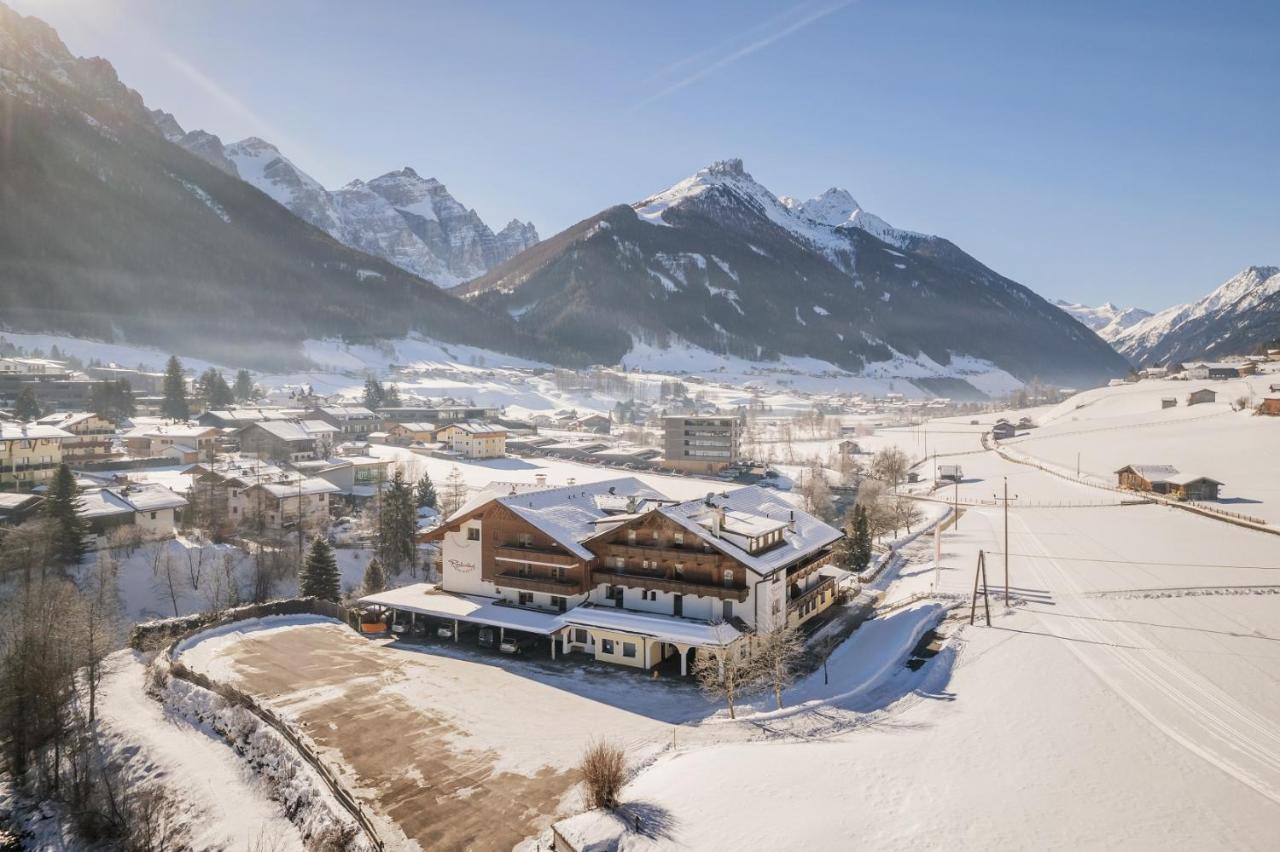 Biohotel Rastbichlhof Neustift im Stubaital Ngoại thất bức ảnh