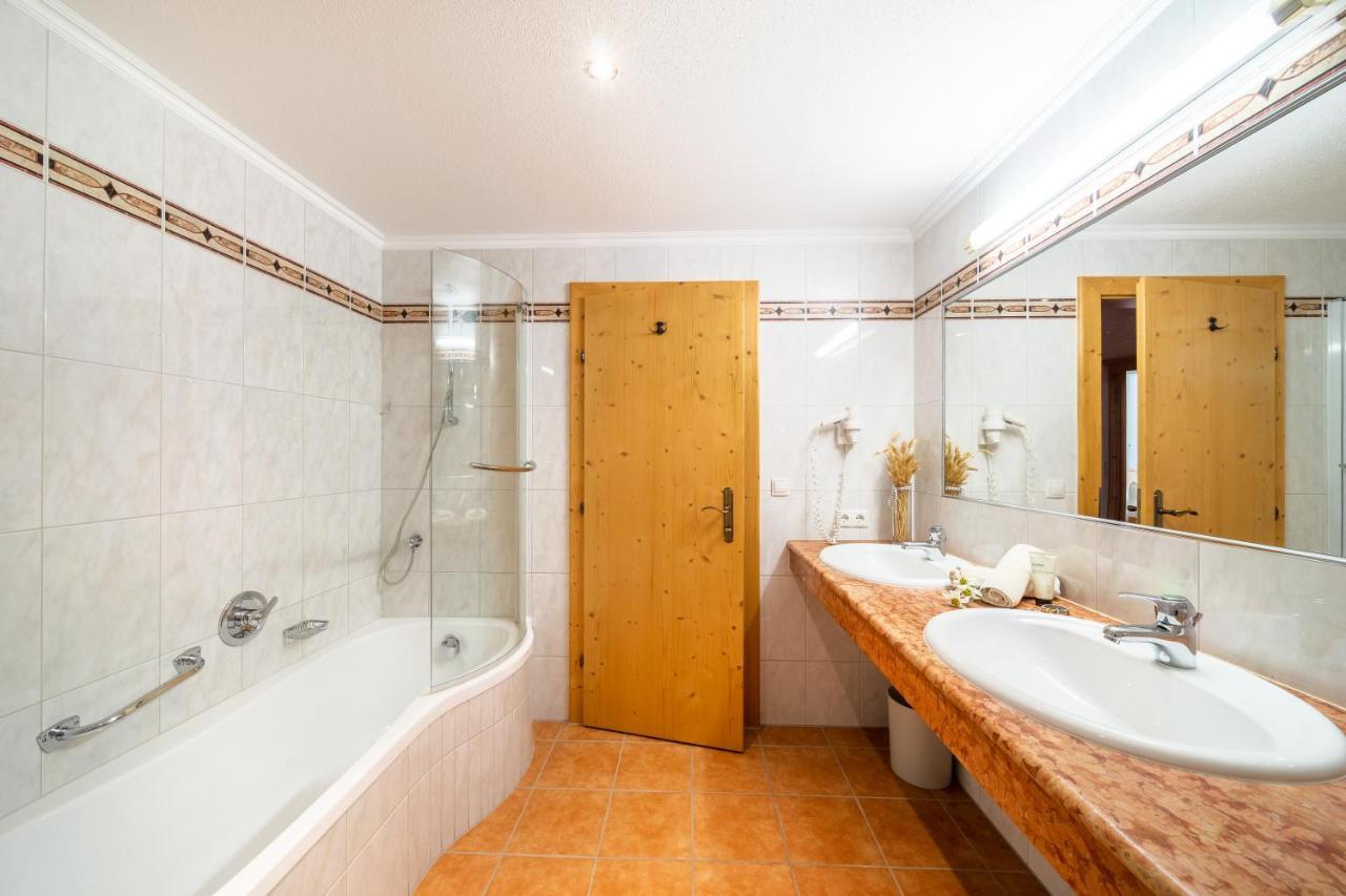 Biohotel Rastbichlhof Neustift im Stubaital Ngoại thất bức ảnh